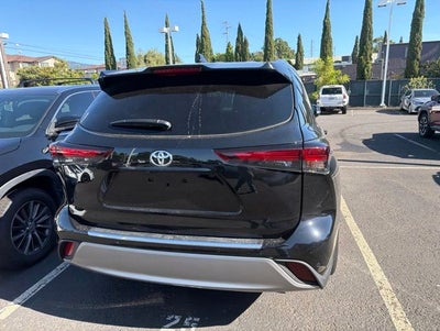 2024 Toyota Highlander Platinum