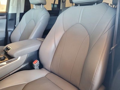 2023 Toyota Highlander Limited