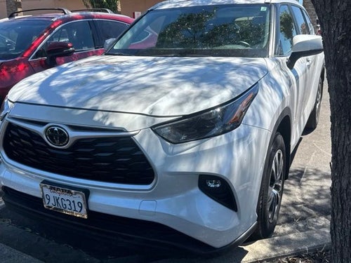 2023 Toyota Highlander XLE