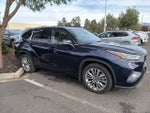2024 Toyota Highlander Platinum