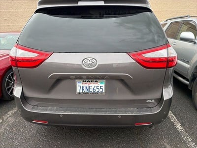 2015 Toyota Sienna L 7 Passenger