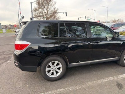 2013 Toyota Highlander Base