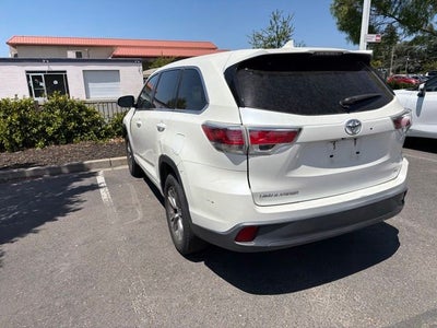 2014 Toyota Highlander LE Plus V6