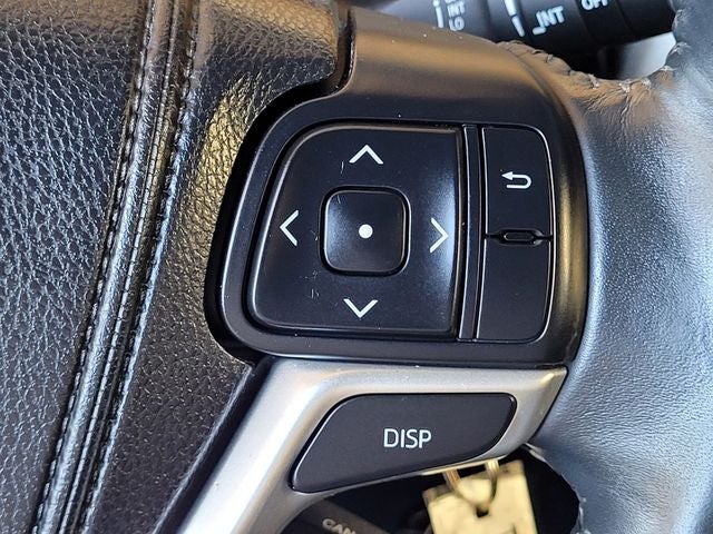 2014 Toyota Highlander LE Plus V6