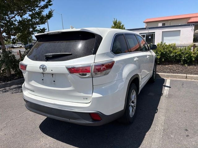 2014 Toyota Highlander LE Plus V6