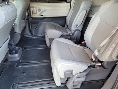 2021 Toyota Sienna Limited 7 Passenger
