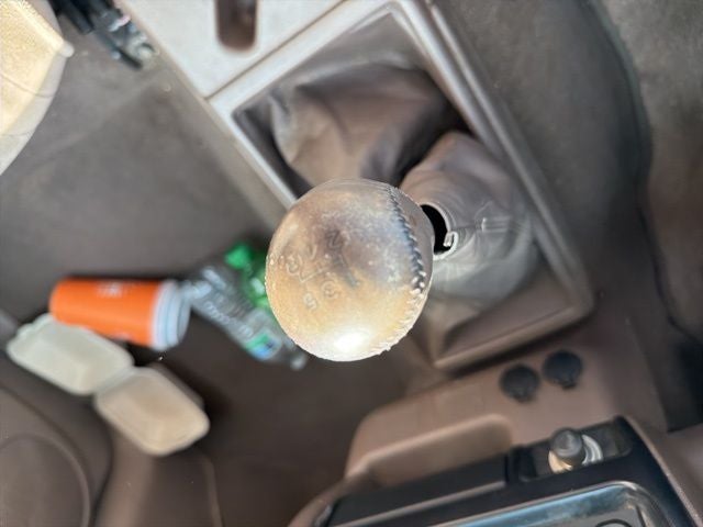 2001 Toyota Tacoma Base V6