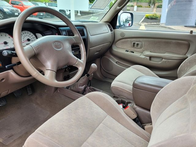 2001 Toyota Tacoma Base V6