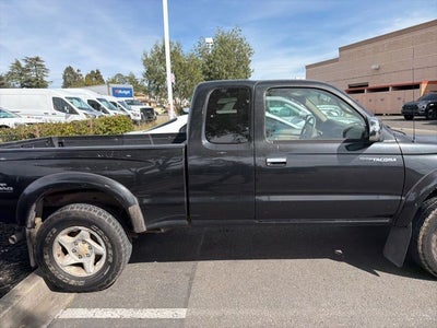 2001 Toyota Tacoma Base V6