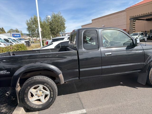 2001 Toyota Tacoma Base V6