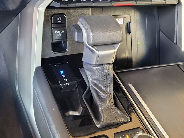 2022 Toyota Tundra Platinum