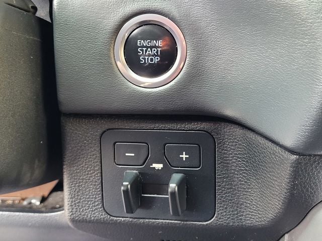 2022 Toyota Tundra Platinum 6.5 Ft Bed