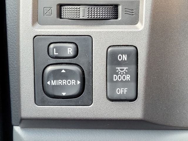 2012 Toyota Tundra Grade 4.6L V8