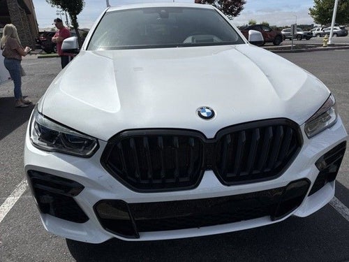 2022 BMW X6 M50i