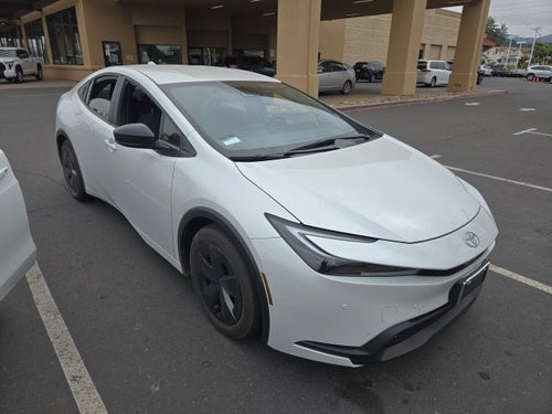 2025 Toyota Prius LE