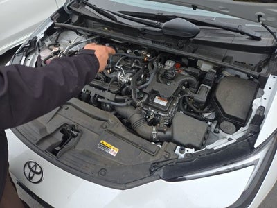 2025 Toyota Prius LE