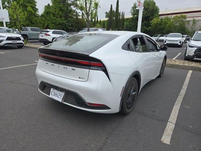 2025 Toyota Prius LE