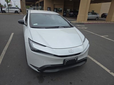 2025 Toyota Prius LE