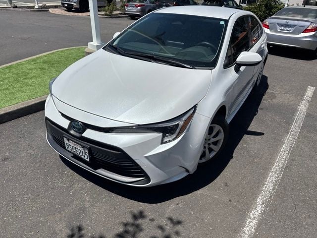 2025 Toyota Corolla Hybrid LE