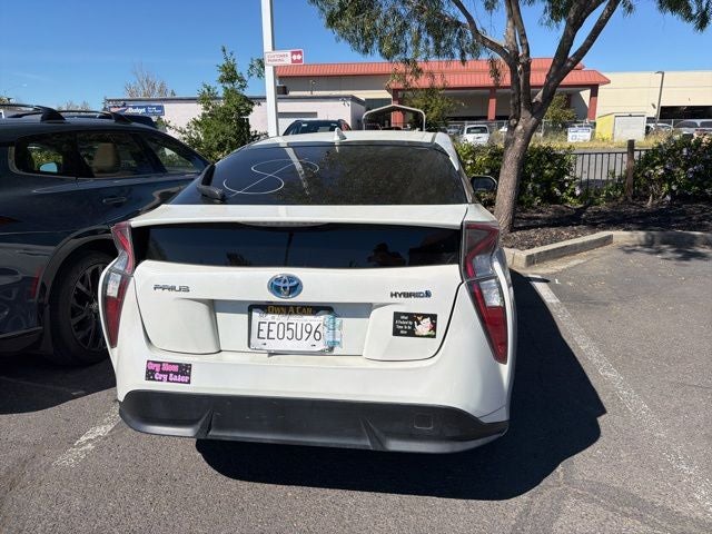 2016 Toyota Prius Three Touring