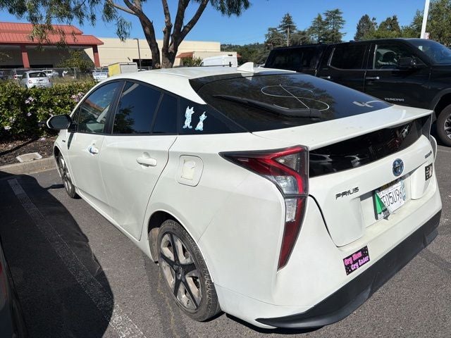2016 Toyota Prius Three Touring