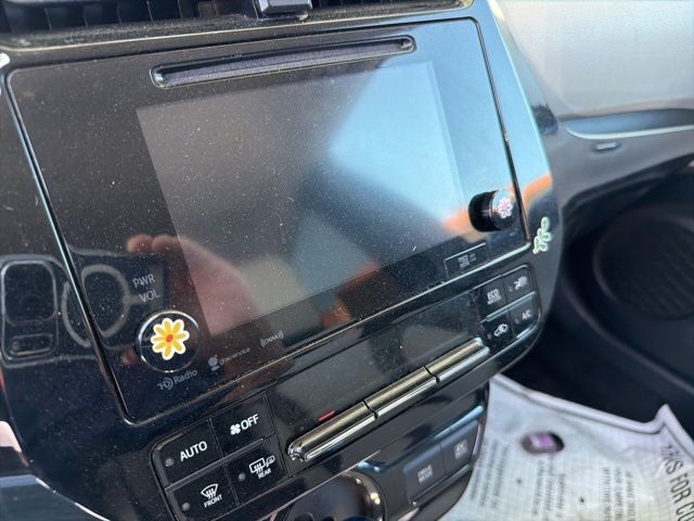 2016 Toyota Prius Three Touring