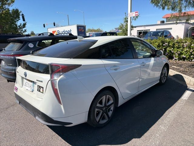 2016 Toyota Prius Three Touring