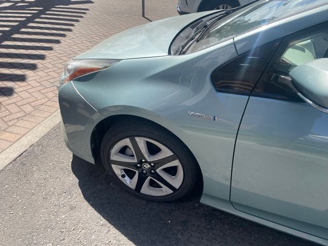 2016 Toyota Prius Four Touring