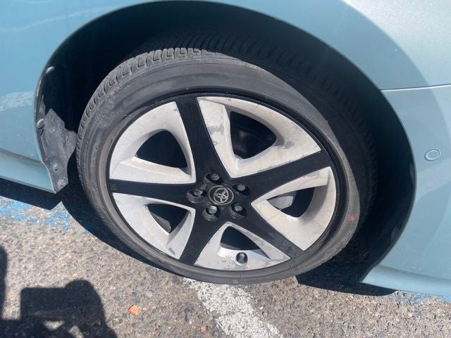 2016 Toyota Prius Four Touring