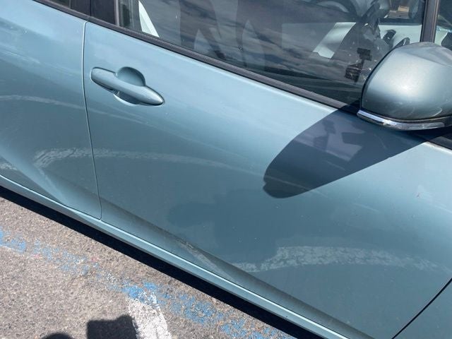 2016 Toyota Prius Four Touring