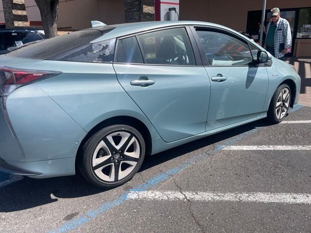 2016 Toyota Prius Four Touring