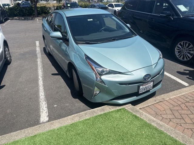 2017 Toyota Prius Three Touring