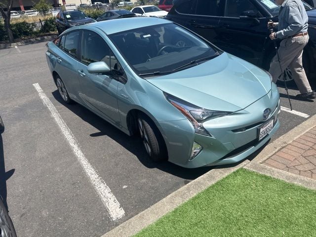 2017 Toyota Prius Three Touring