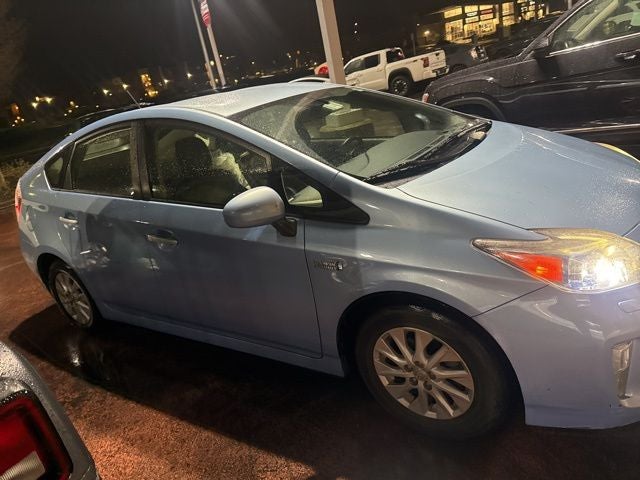 2013 Toyota Prius Plug-in Base