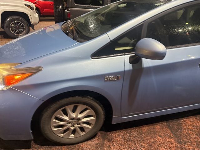 2013 Toyota Prius Plug-in Base