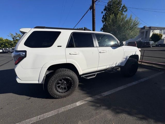 2017 Toyota 4Runner SR5