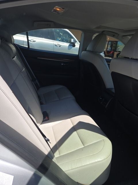 2015 Lexus ES 300h