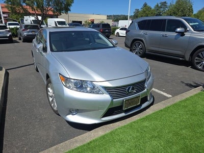 2015 Lexus ES 300h