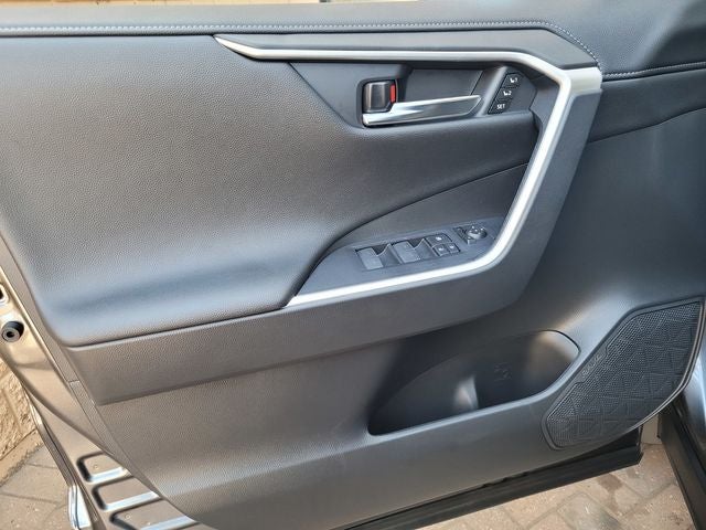 2023 Toyota RAV4 Hybrid Limited