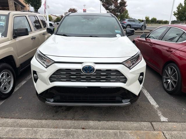2020 Toyota RAV4 Hybrid XSE
