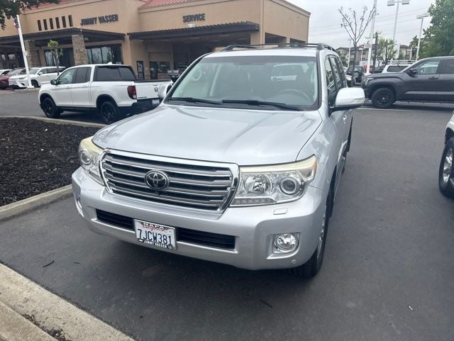 2014 Toyota Land Cruiser Base