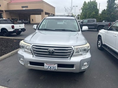 2014 Toyota Land Cruiser Base