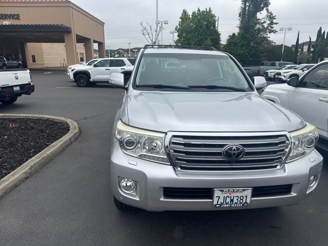 2014 Toyota Land Cruiser Base