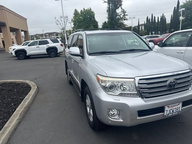 2014 Toyota Land Cruiser Base