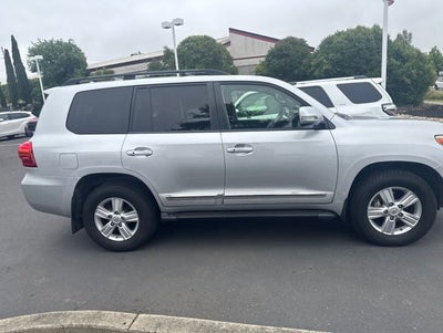 2014 Toyota Land Cruiser Base