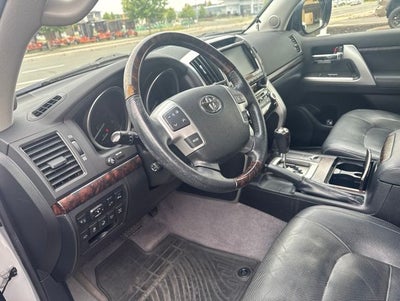 2014 Toyota Land Cruiser Base