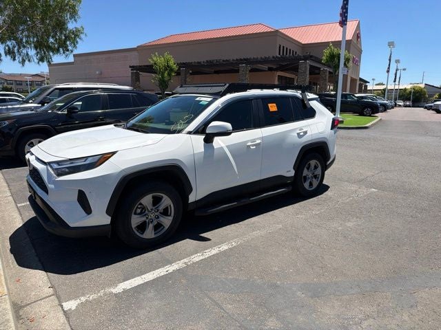 2022 Toyota RAV4 Hybrid XLE