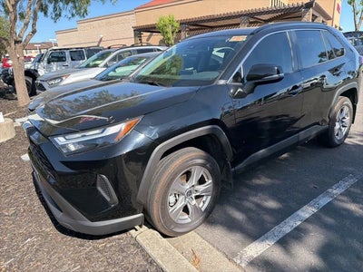 2025 Toyota RAV4 Hybrid XLE