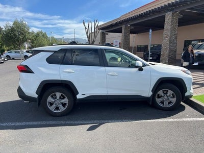 2024 Toyota RAV4 Hybrid XLE