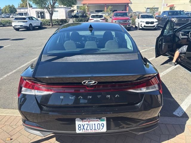 2022 Hyundai Elantra SEL